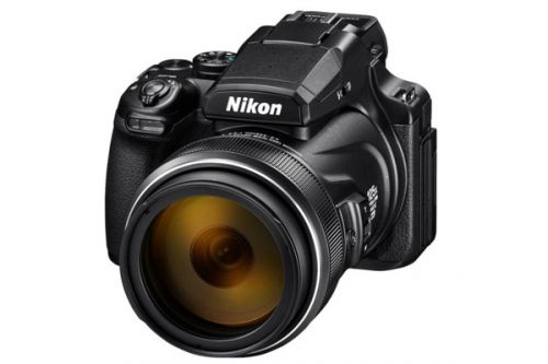 Nikon P1000 krátce v ruce