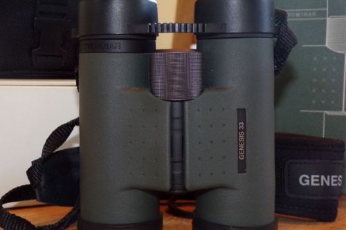 Kowa Genesis 33 Prominar 10x33 binocular
